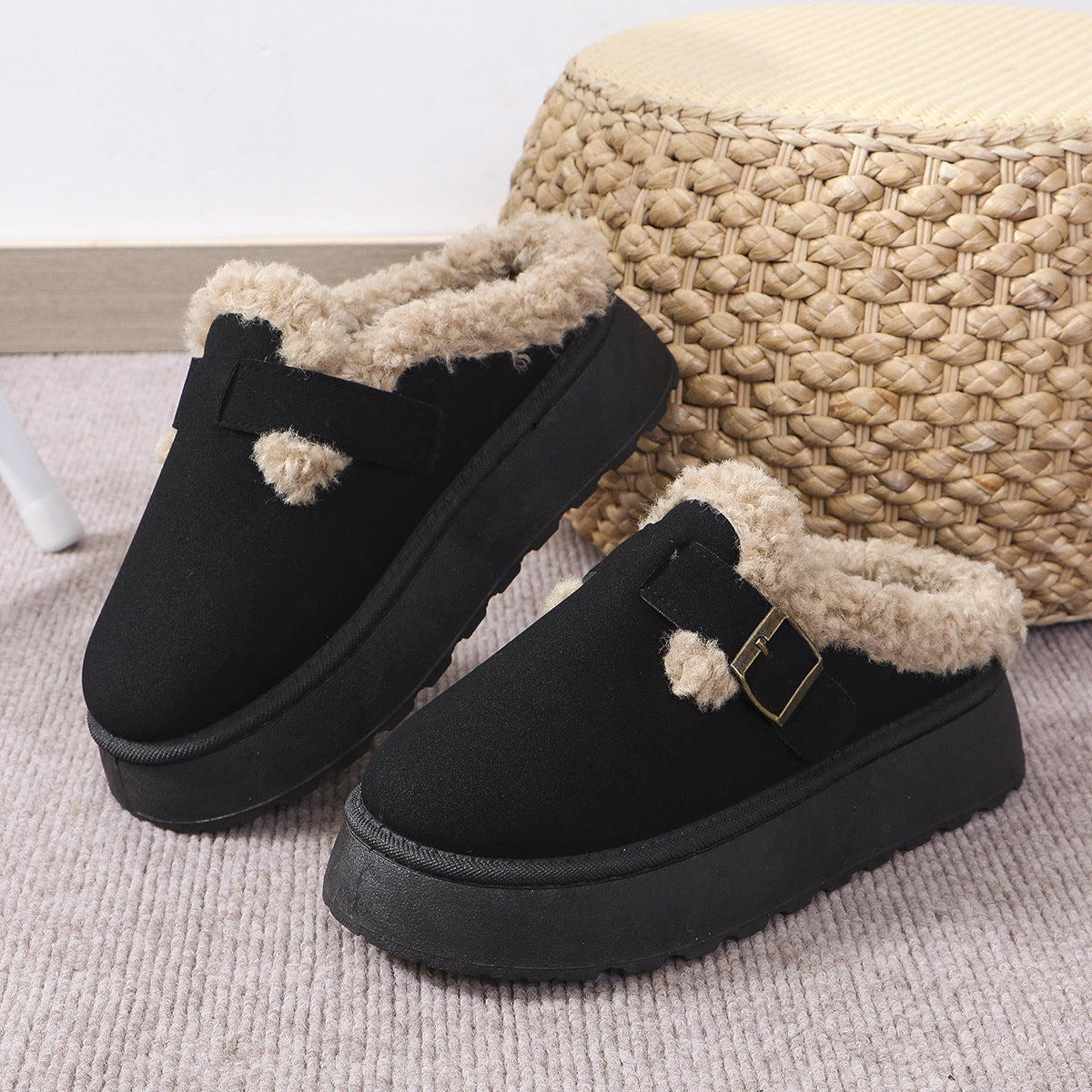 Thick-soled Plush Buckle Cotton Slippers