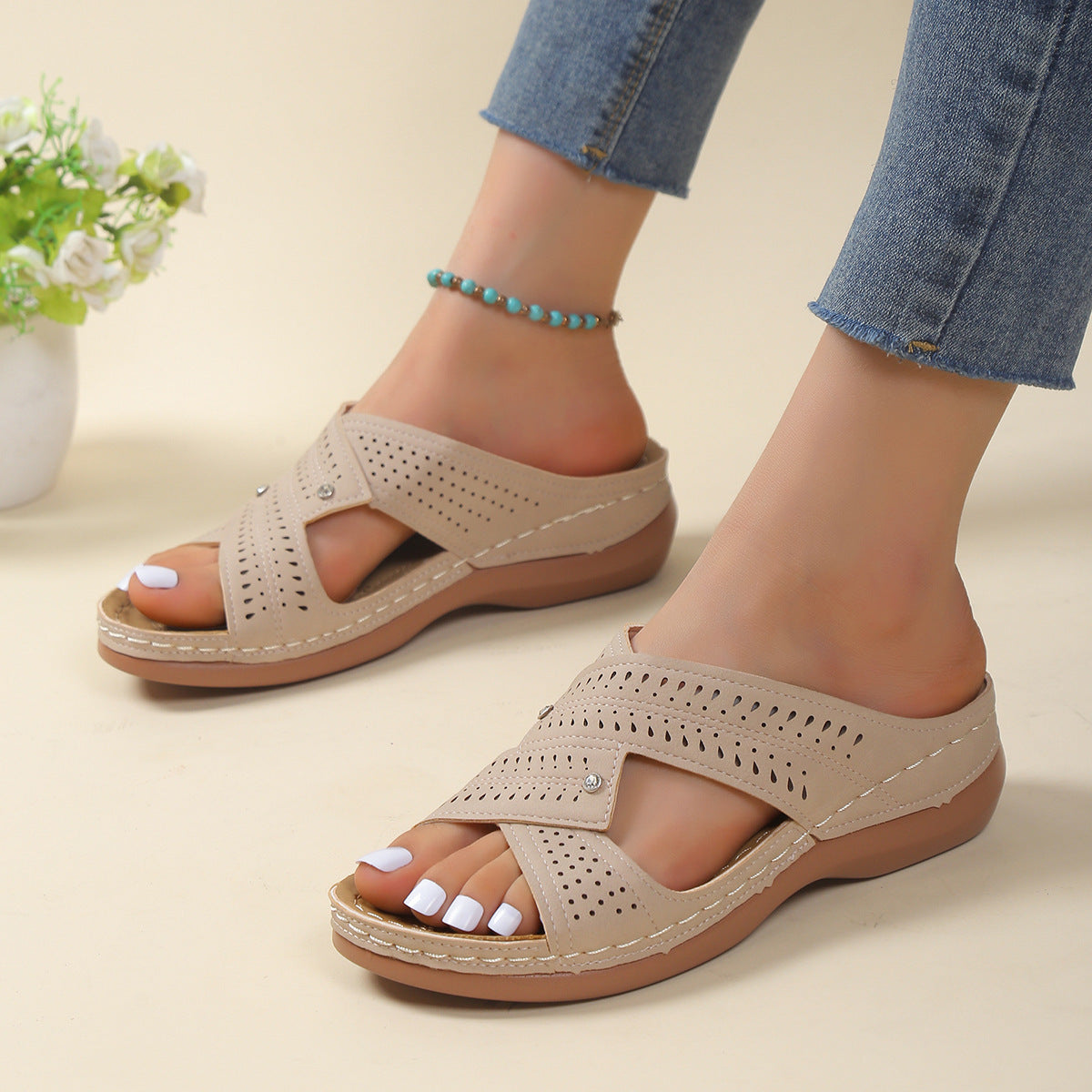 Round Toe Hollow Sandals - Magic Moon Store