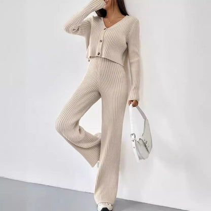 Straight trousers and cardigan Set