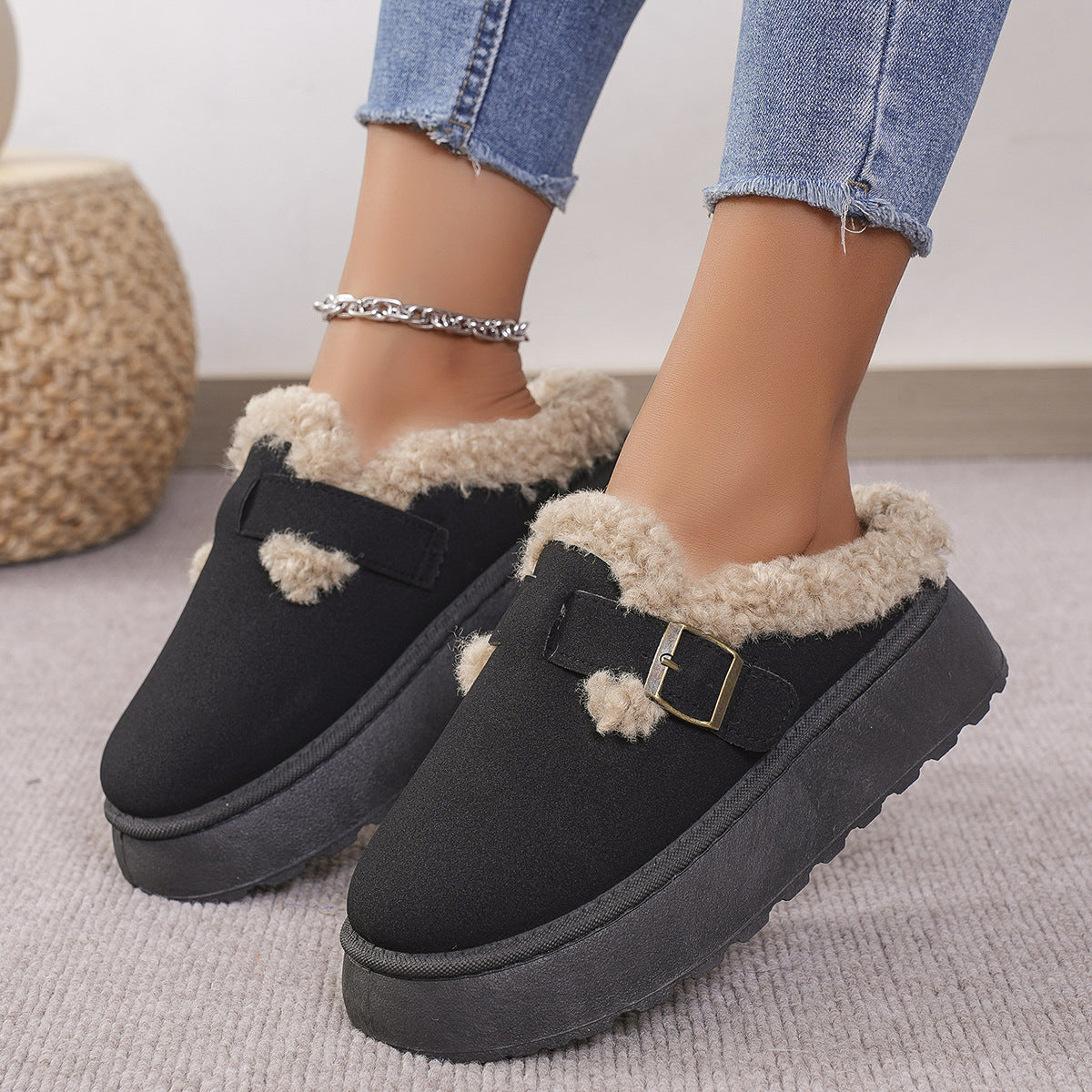 Thick-soled Plush Buckle Cotton Slippers