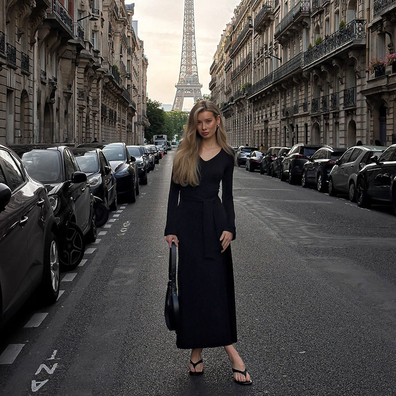 V-neck Lace-up Waist-controlled Black Dress