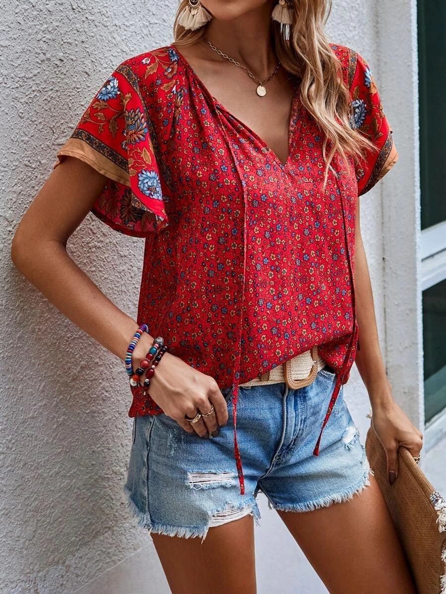 Printed V-neck Short-sleeved Loose T-Shirt