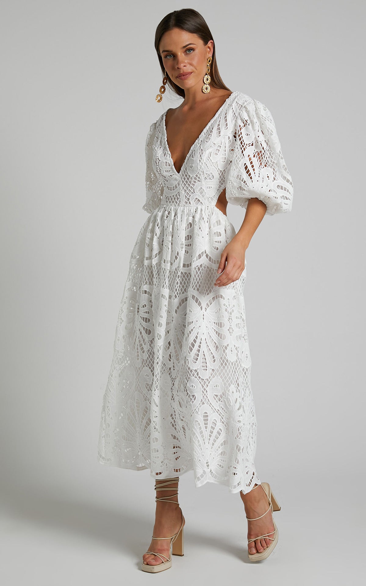 Hollow-out  V-neck Lace Embroidered Waist-exposed Dress