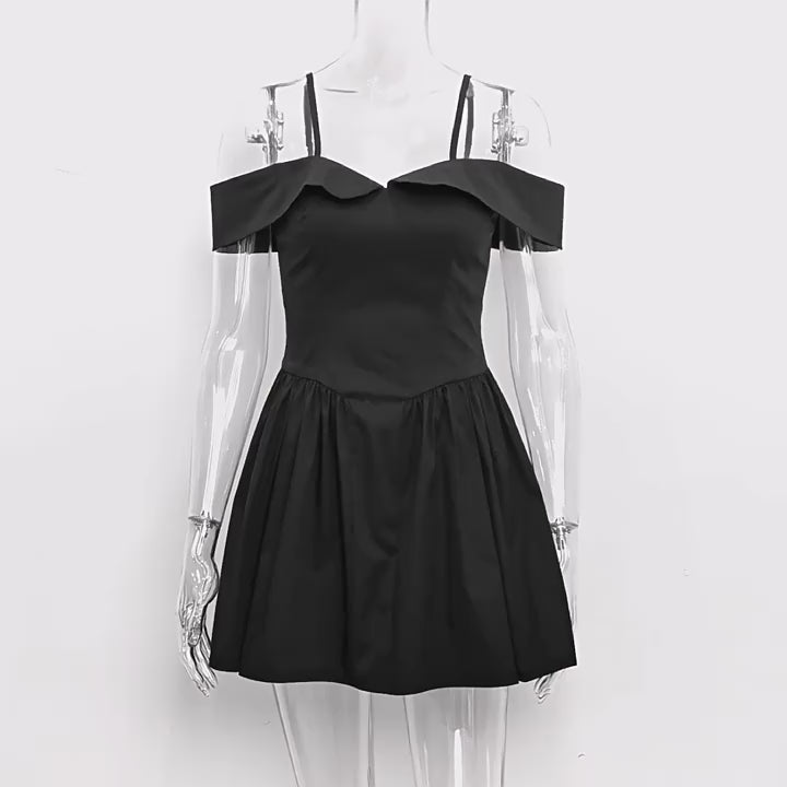 video Romantic Pleated Mini Dress